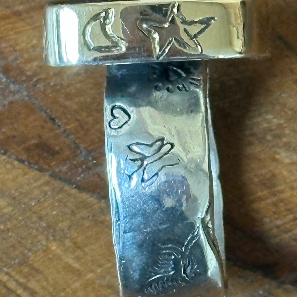 Jes MaHarry “Intuition” ring. New in box from Sundance. - Picture 9 of 15